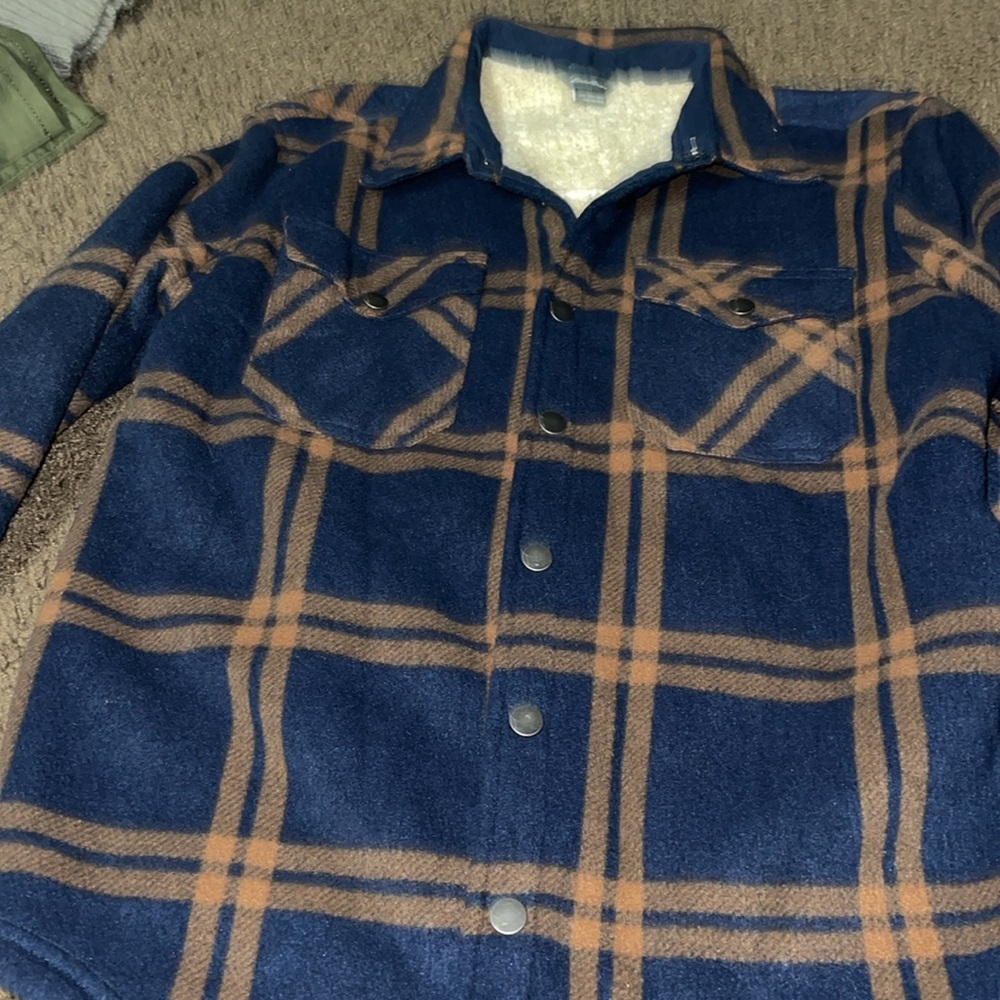 Flannel - Picture 3 of 7
